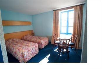 Citotel Hotel Le Commerce Sévérac-le-Château Zewnętrze zdjęcie