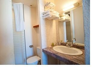 Citotel Hotel Le Commerce Sévérac-le-Château Zewnętrze zdjęcie